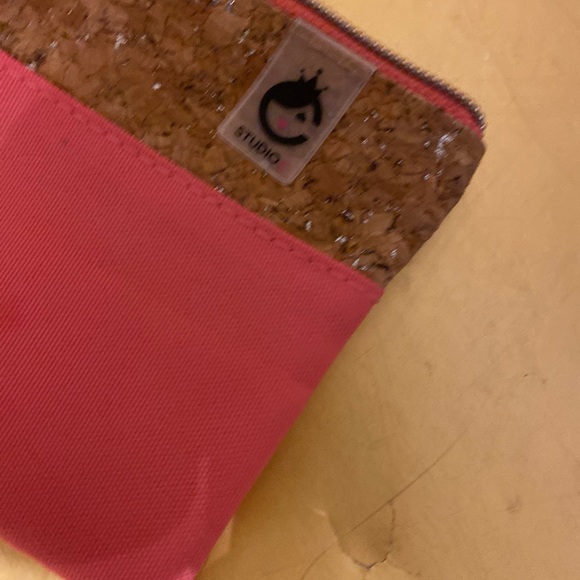 Studio C pink and cork brown zippered bag - Picture 4 of 6